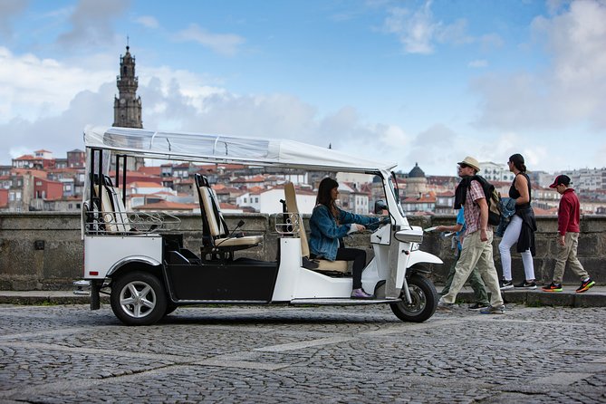 Discover Portos Highlights on a 2-Hour Private Electric Tuk Tuk - Customer Feedback and Recommendations