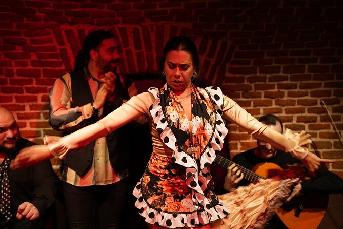 Essential Flamenco: Pure Flamenco Show in the Heart of Madrid - Pricing and Booking Options