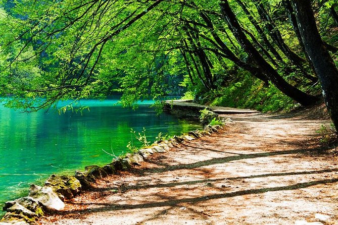 From Split: Plitvice Lakes National Park Guided Tour - Getting to Plitvice Lakes National Park