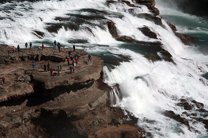 Golden Circle Classic Day Tour From Reykjavik - Witnessing the Mighty Gullfoss Waterfall