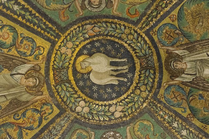 Guided Tour of Mosaic Tiles in Ravenna - Expert Guide Insights and Commentary