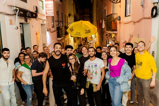 Lisbon Night Pubcrawl: 1h Open Bar, Shots & VIP Club Entry - Exploring Lisbons Nightlife With the Pubcrawl