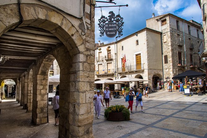 Medieval Three Villages Small Group Day Trip From Barcelona - Tour Inclusions and Logistics