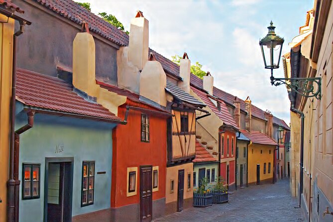 Prague Guided Walking Tour and Cruise With Authentic Czech Lunch - Tour Stops