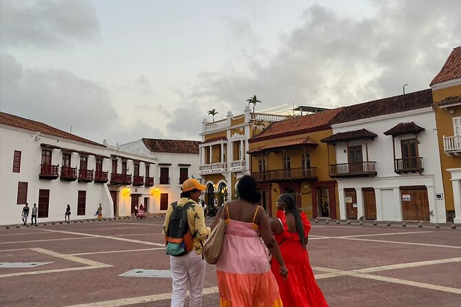 Private Walking Tour in Cartagena (Walled City & Getsemaní) - Reviews & Experiences