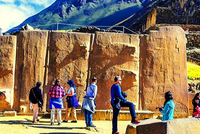 Sacred Valley of the Inkas 7 Places Full Day Tour - Navigating the Tour