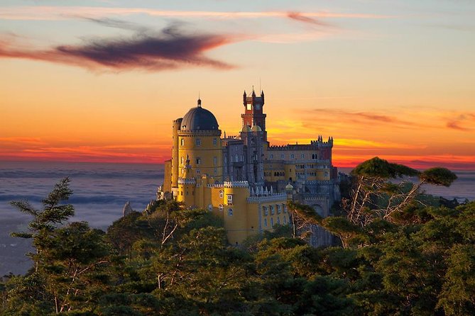 Sintra Full Day Small-Group Tour: Let the Fairy Tale Begin - Exploring Pena Palace and Its Enchanting Gardens