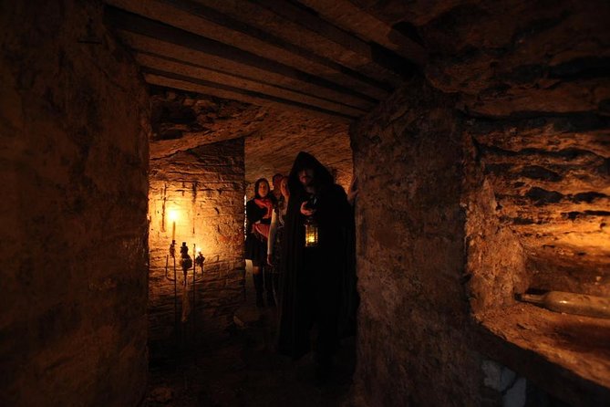 Small Group Ghostly Underground Vaults Tour in Edinburgh - Exploring Edinburghs Paranormal Past