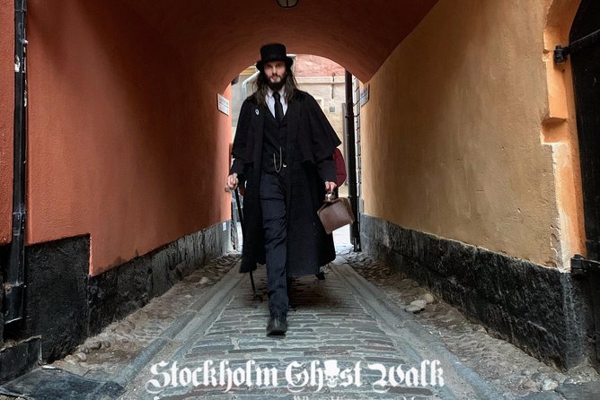 The Original Stockholm Ghost Walk and Historical Tour - Gamla Stan - Meeting Point and Logistics