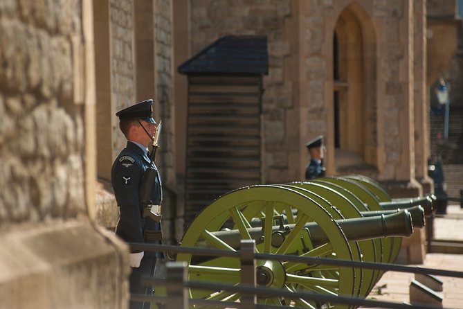 Tower of London First Entry, Thames Ride & Changing of Guard Tour - Important Considerations