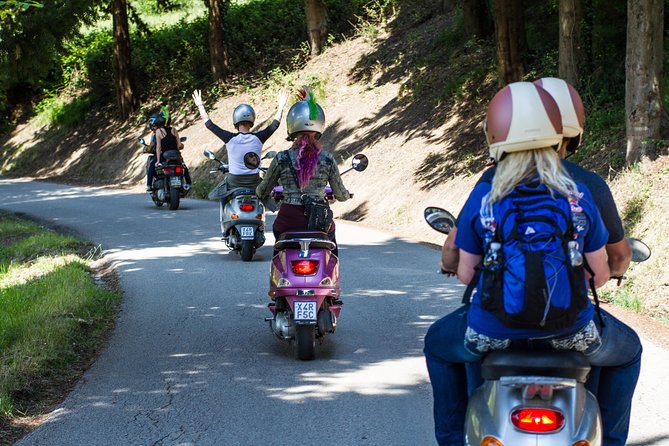 Tuscany Vespa Tour: Lunch & Wine Tasting, Countryside Roads - Positive Customer Feedback and Flexibility