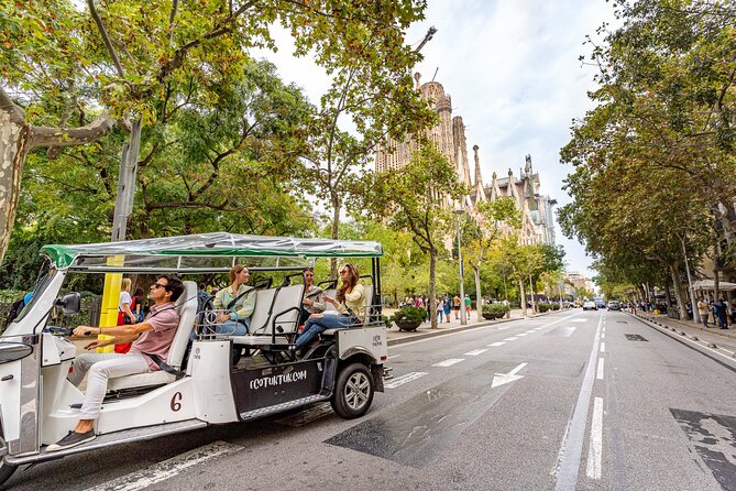 Welcome Tour to Barcelona in Private Eco Tuk Tuk - Customer Reviews and Feedback