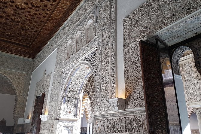 Alcazar and Cathedral of Seville Tour With Skip the Line Tickets - Exploring the Royal Alcazar