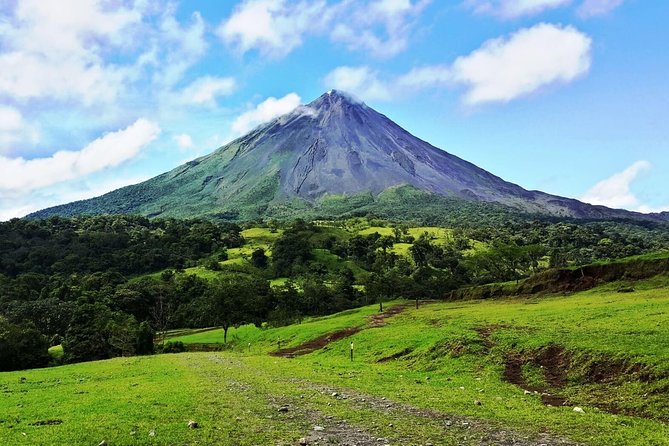 Arenal Volcano Experience Full-Day Tour From San Jose - Pickup and Meeting Details