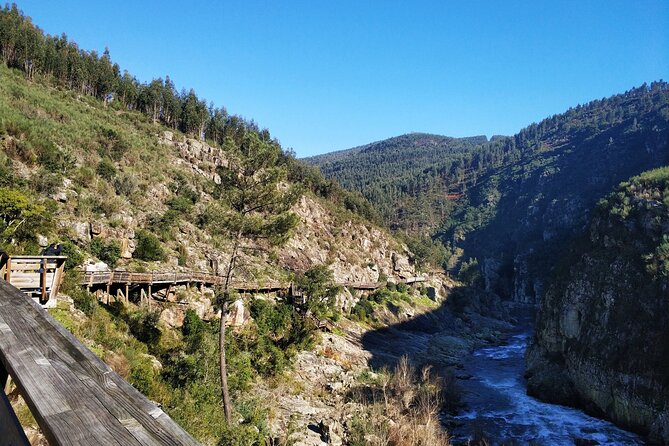 Arouca Suspension Bridge and Paiva Walkway Day Tour From Porto - Getting to the Arouca Region