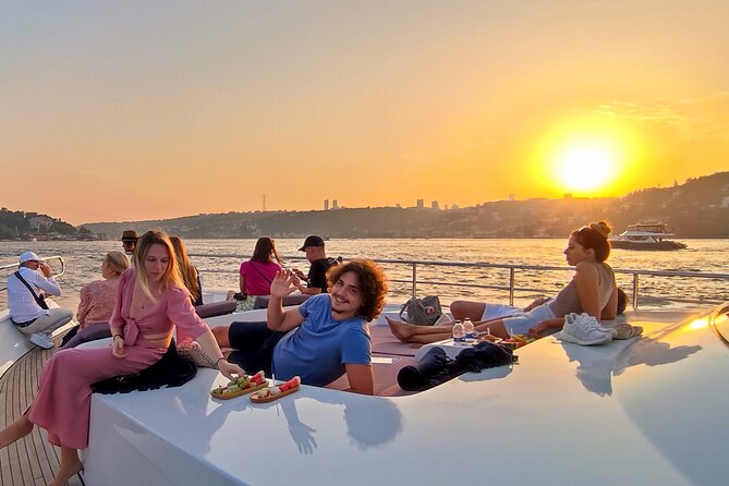 Bosphorus Sunset Cruise on Luxury Yacht - Traveler Experiences and Feedback