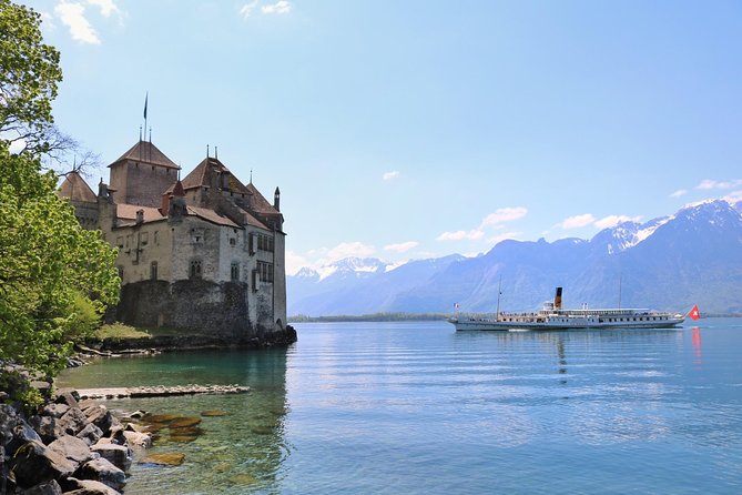 Chillon Castle Entrance Ticket in Montreux - Exploring the Extravagant Rooms of Chillon Castle