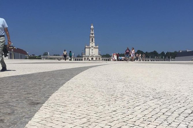 Divine Fátima Full Day Private Tour From Lisbon - Personalized Attention