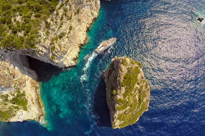 Full-Day Boat Tour of Paxos Antipaxos Blue Caves From Corfu - Traveler Feedback and Experiences