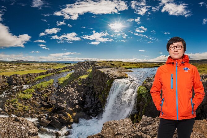 Golden Circle Classic Day Tour From Reykjavik - Experiencing the Geysir Hot Springs