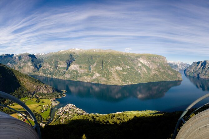 Guided Tour To Nærøyfjorden, Flåm And Stegastein - Viewpoint Cruise - Transportation and Logistics