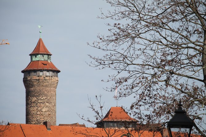 Medieval Tour in Nuremberg in Spanish - Highlights of the Tour