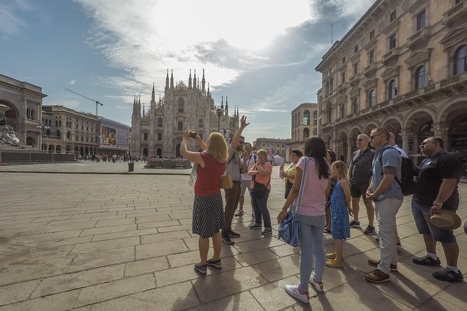 Milan Super Saver: Skip-the-Line Duomo and Rooftop Guided Tour - Optional Add-On: Hop on Hop off Ticket