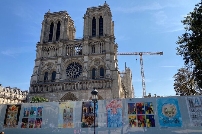 Paris Île De La Cité and Notre Dame Walking Tour With Crypt - Additional Monument Upgrades