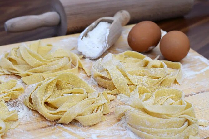 Pasta and Pizza Master Class With Pick up in Sorrento - Preparing for the Class