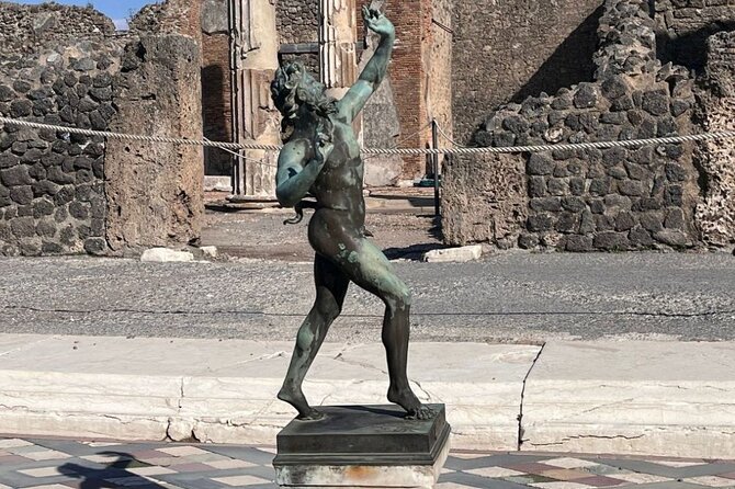 Rome to Pompeii Guided Tour With Wine & Lunch by High Speed Train - Included Amenities