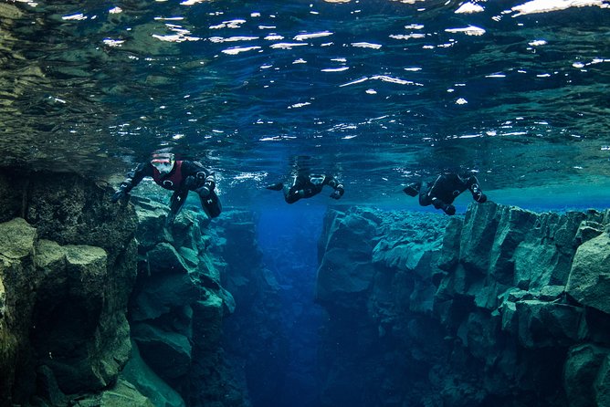 Silfra: Snorkeling Between Tectonic Plates Pick up From Reykjavik - Safety and Preparation Requirements