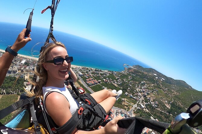 Tandem Paragliding in Alanya, Antalya Turkey With a Licensed Guide - Stunning Coastal Views