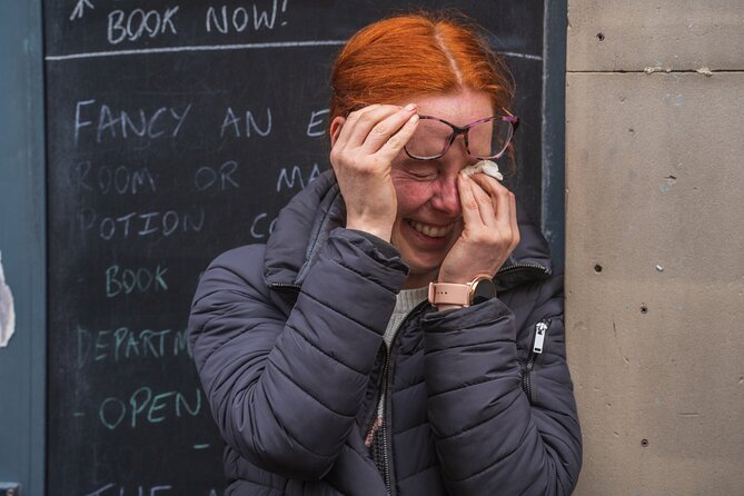 The Mountebank Comedy Walk of Edinburgh - Meeting the Mountebank Guide and Furry Companion