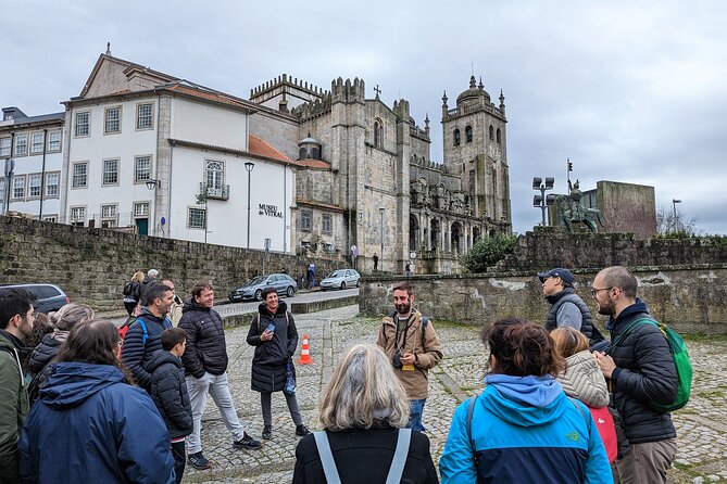 The Unvanquished Tour in Porto City Center - Passionate and Knowledgeable Guides