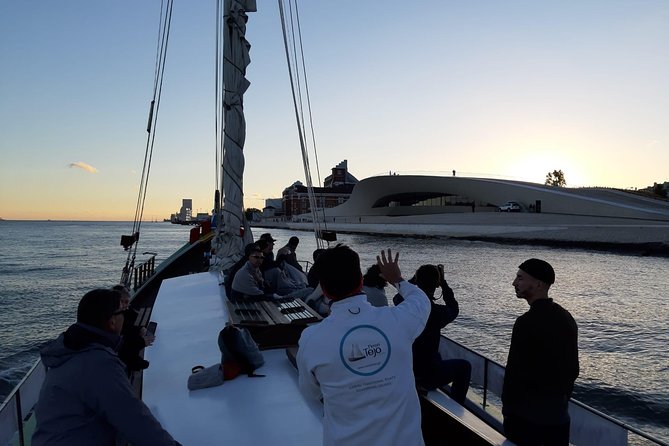 2-Hour Lisbon Traditional Boats Sunset Cruise With White Wine - Planning Your Sunset Cruise Adventure