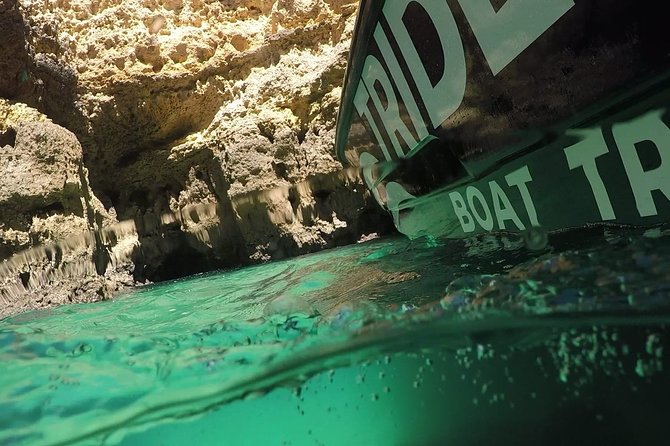 Boat Trip to the Benagil Caves From Armação De Pêra - Accessibility and Safety Considerations