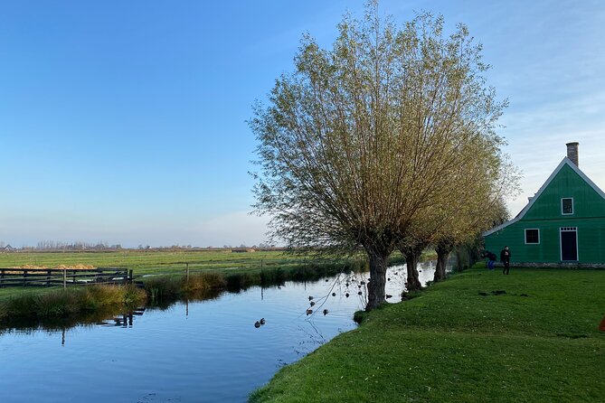 Giethoorn, Afsluitdijk, Zaanse Schans Day Tour Incl Hotel Pick Up - Explore the Afsluitdijk