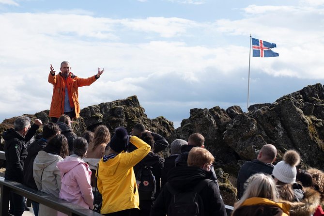 Golden Circle With Kerid Volcanic Crater Day Trip From Reykjavik - Witnessing the Power of Gullfoss Waterfall