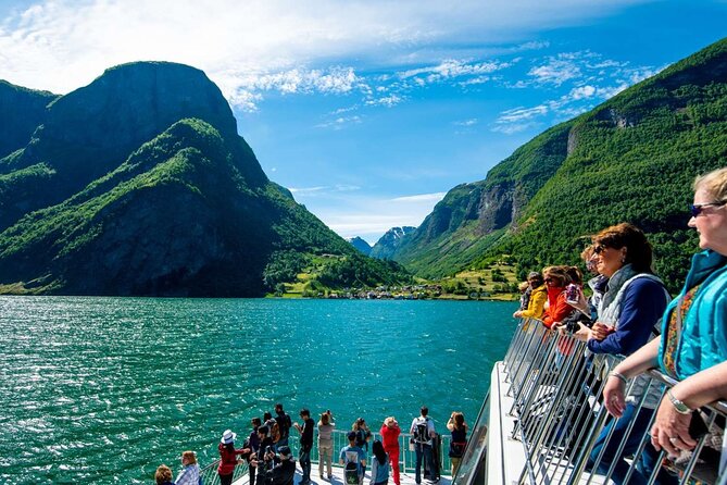 Guided Tour To Nærøyfjorden, Flåm And Stegastein - Viewpoint Cruise - Praise From Past Travelers