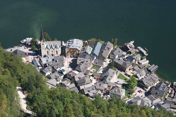 Hallstatt Day Trip From Vienna With Skywalk - Experiencing the Hallstatt Skywalk