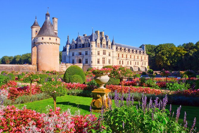 Loire Valley Castles Day Trip From Paris With Wine Tasting - Meeting Point and Transportation