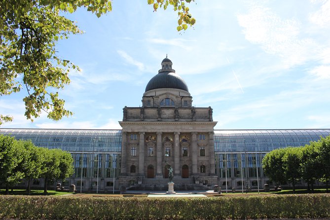 Munich Old Town Walking Tour - Navigating the City Center