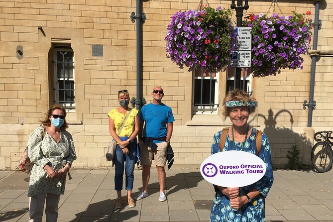 Oxford Official University & City Tour - Discovering Sheldonian Theatre