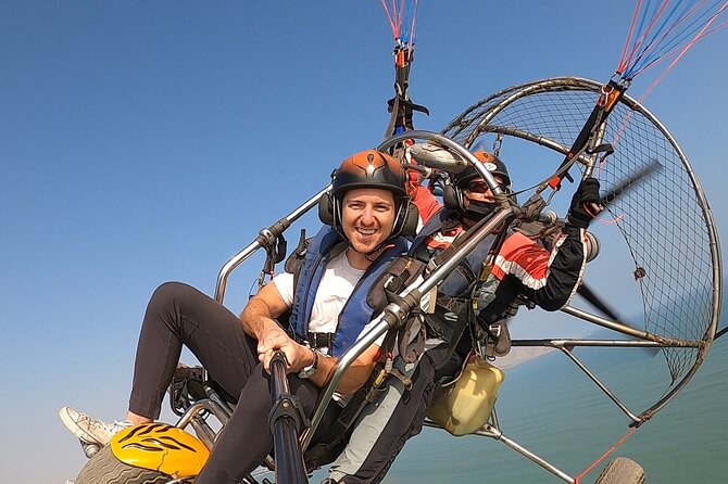 Paragliding Flights - Costa Verde Lima - Breathtaking Views of the Ocean and City