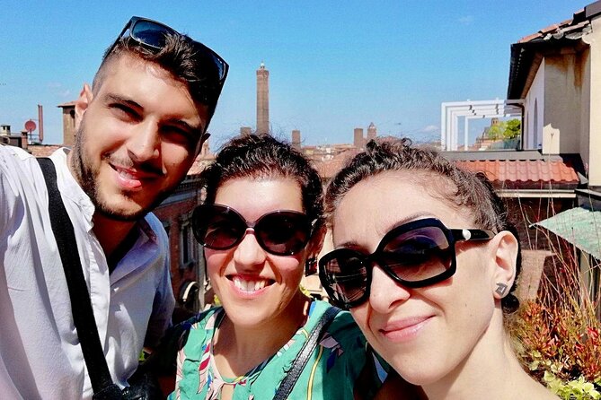 Private Bologna Tours by Locals, Highlights & Hidden Gems, Custom - Exploring the Piazza Maggiore and Due Torri