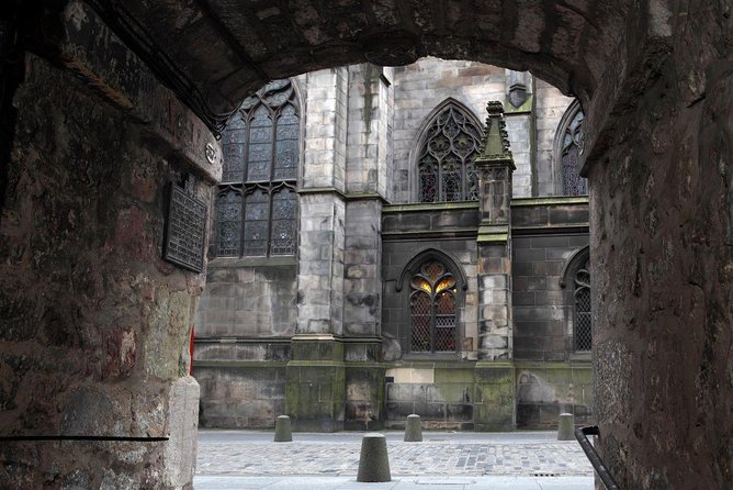 Royal Mile Small Group Walking Tour - Optional Edinburgh Castle - Traveler Feedback