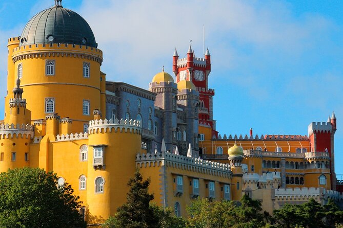 Sintra Historical Jeep Adventure Group Tour - Exploring Pena Palace