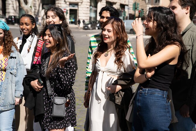 Small-Group Best of Rome Express Walking Tour - Marveling at the Trevi Fountain