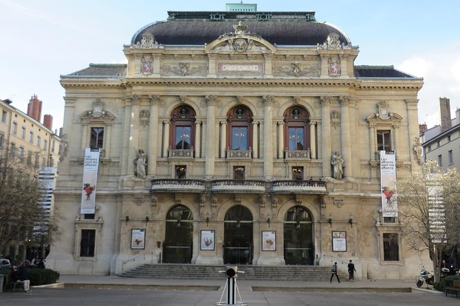 Vieux Lyon Cultural & Historical Walking Guided Tour (English) - Exploring Silk-Weaving History and Gastronomy