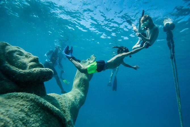 Blue Lagoon Boat Tour With Underwater Museum and Lunch Included - Meeting Point and Location